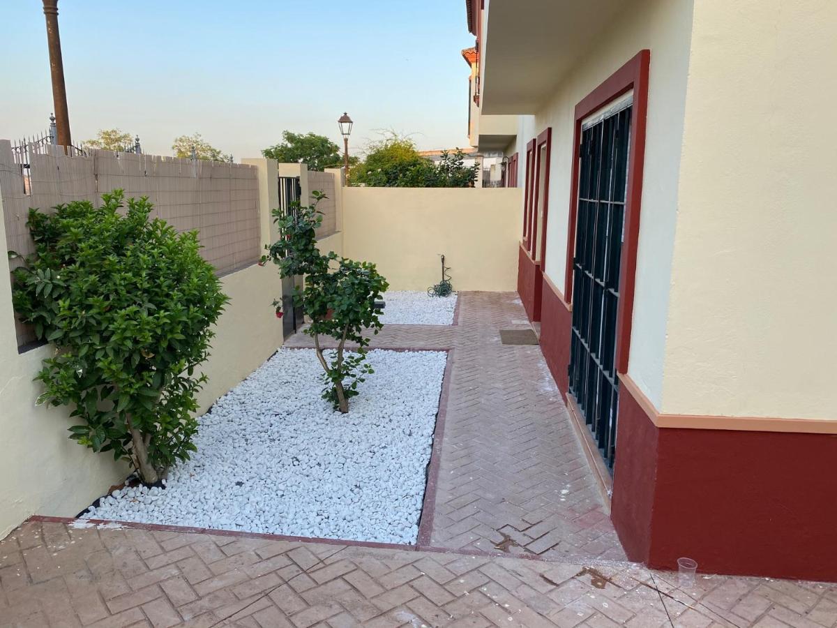 Sevilla Saltera Casa Rural Cerca Centro De Sevilla Familiar - Trabajo - Wifi Salteras Kültér fotó